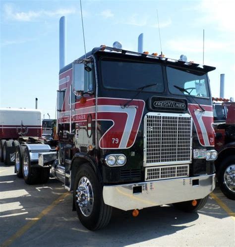 Freightliner Cabover Photo Collection That Will Knock Your Socks Off ...