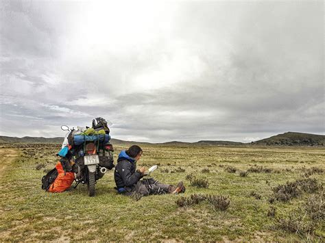 Vietnamese globetrotter returns home after over 1,000 days around world on motorbike | Tuoi Tre News