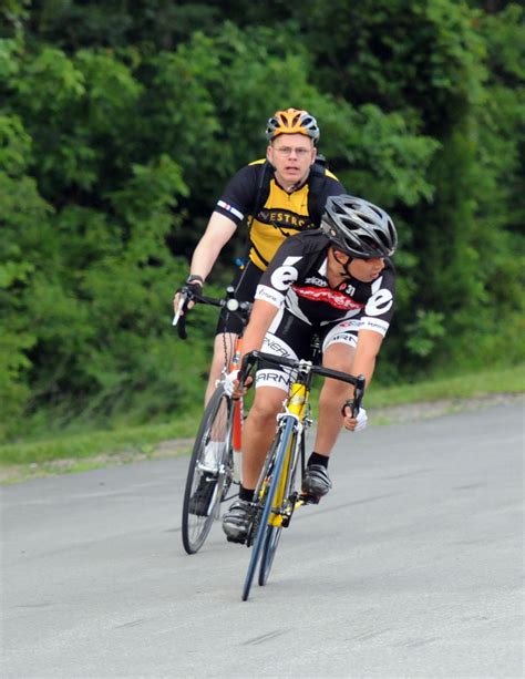 Sustainers sponsor Tour de Fort Knox | Article | The United States Army