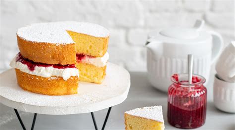 Mary Berry All-In-One Victoria Cake Sponge Recipe – Potters Cookshop