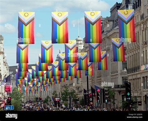 Rainbow pride parade hi-res stock photography and images - Alamy