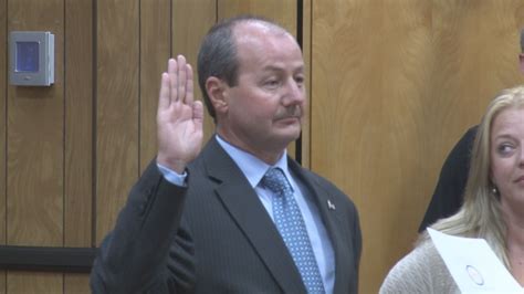 Monroe County sheriff-elect takes oath of office | wbir.com