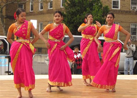 KARMABrooklyn Blog: FREE OUTDOOR BANGLADESHI DANCE CONCERT