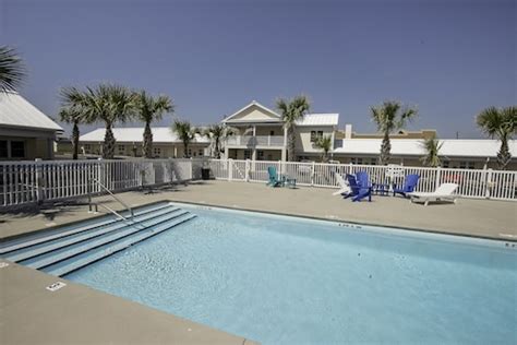 $80 Atlantic Beach Beach Hotels: Find Oceanfront Hotels in Atlantic Beach, NC | Travelocity