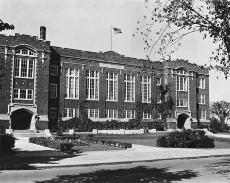 ‎Washington High School - UWDC - UW-Madison Libraries