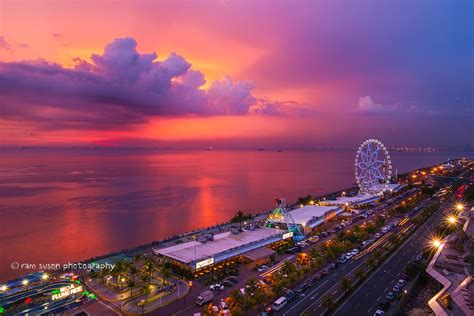 Manila Bay Sunset | Ram Sotelliza Suson | Flickr