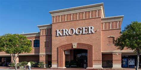 Is Kroger Open Today? Easter Hours Shoppers Need to Know