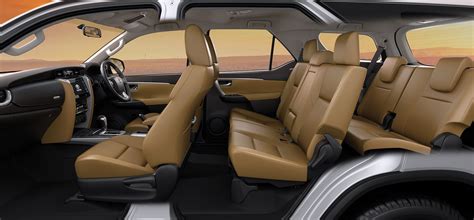 Images of Toyota Fortuner, Exterior & Interior Photo Gallery - Autohexa ...