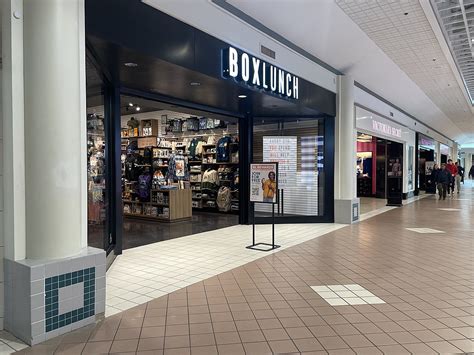 BoxLunch Officially Opens At The Miller Hill Mall