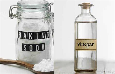 How to Unclog Toilet With Baking Soda & Vinegar - Toiletseek