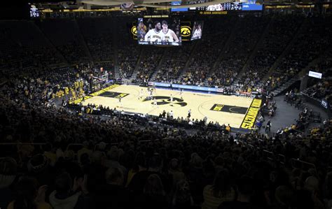 Iowa Basketball Player Announces He's Taking Leave Of Absence - The Spun