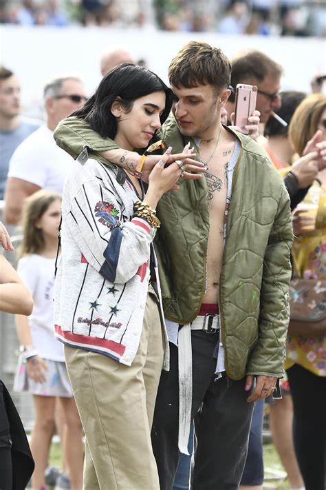 Model Anwar Hadid and singer Dua Lipa – are they dating? – Married ...