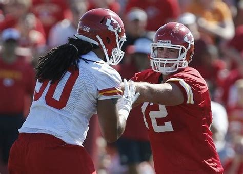 Eric Fisher shows promise in Kansas City Chiefs preseason debut, leaves with injuries - mlive.com