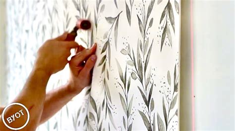 How Can You Prepare Walls for Wallpaper Installation