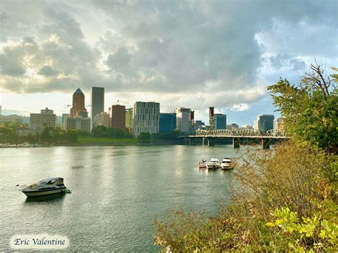 Porltand Esplanade, Willamette River Portland – Praise Photography