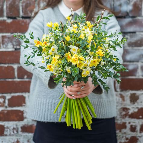 mixed narcissus scented bouquet by Ivory Flowers | Ivory flowers, English country gardens ...