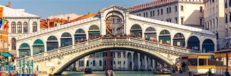 Rialto Bridge - Ponte Rialto, the most famous bridge in Venice