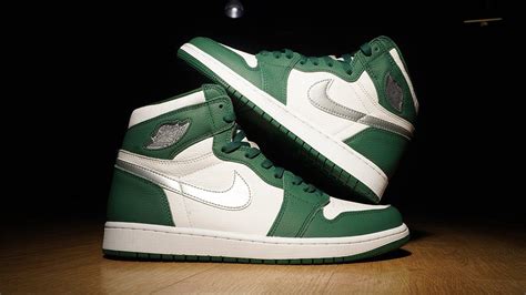 Sneakers Release – Jordan 1 Retro High OG “Gorge Green/Metallic Silver/White” Men’s & Kids’ Shoe ...