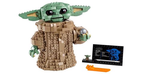 A Hopelessly Adorable Baby Yoda LEGO Set