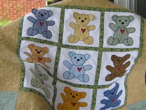 Teddy Bear Applique'd Quilt-CUSTOM ORDER ONLY | Etsy