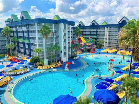 Travel Destination Guide: Holiday Inn Resort Orlando Suites - Waterpark