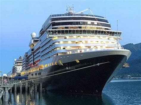 Holland America Eurodam Review 2019 - Cruise Maven
