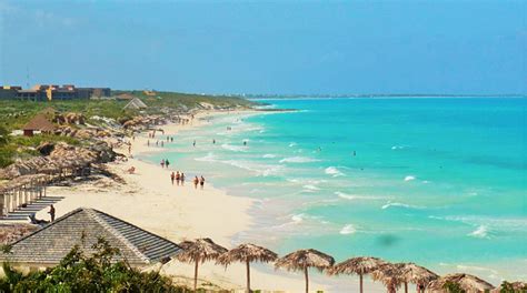 10 Best Beaches in Cuba – Guide for First-Timer Tourists (2023)