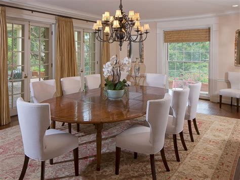 PHOTO: The dining room inside Taylor Swifts $25 million mansion in Beverly Hills | Schöner ...