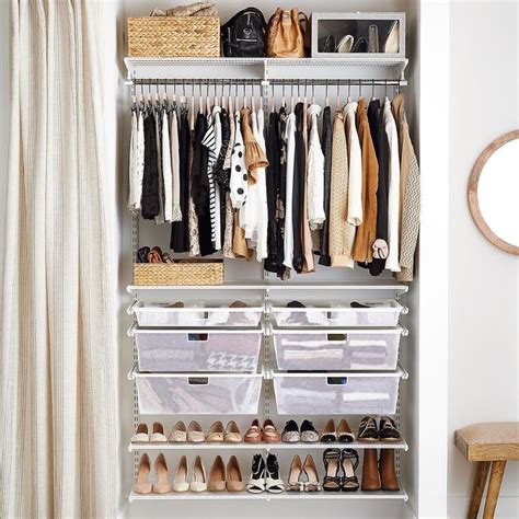 Master Closet Organization Ideas | Lifestyle | Curls Cashmere | Idee letto a soppalco ...