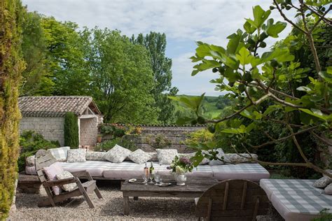 A fixer-upper in Southern France decorated by the textile designer Kathryn Ireland