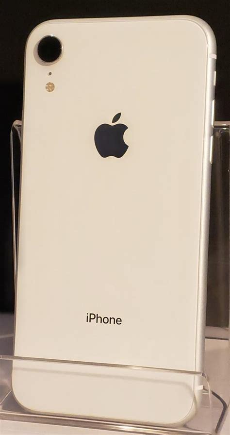 Apple iPhone Xr - Verizon, White, 64GB, A1984 - LTNX91968 - Swappa