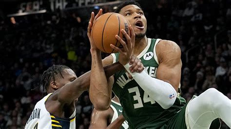 Best photos from the Milwaukee Bucks vs. the Indiana Pacers at Fiserv Forum