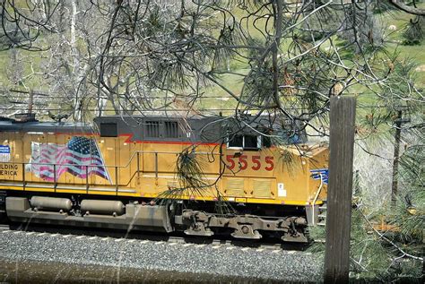 Tehachapi Loop- 6 Photograph by Thomas Medaris - Fine Art America