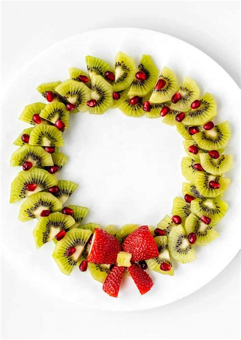 Christmas Fruit Wreath - Healthy Kids Recipes