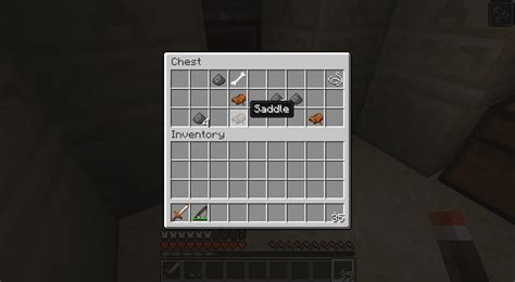 How to Make a Saddle in Minecraft