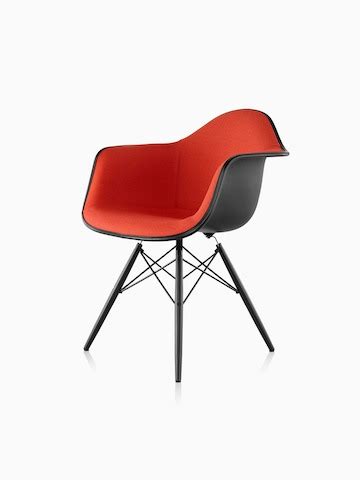 Eames Molded Plastic - Side Chair - Herman Miller