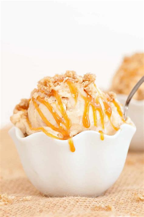 Caramel Apple Crumble Ice Cream Recipe | Sugar & Cloth