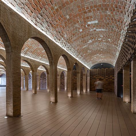 The Catalan Vault in Spanish Architecture: 15 Projects that Are Breathing New Life into An Old ...