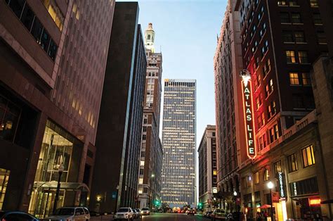 Once dubbed 'America's most beautiful city,' Tulsa now offering $10K if you'll move there