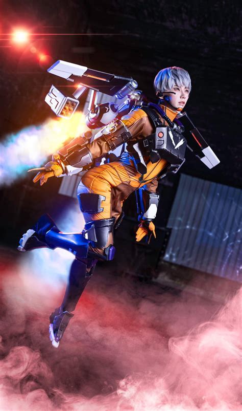 Valkyrie cosplay by Enako - 9GAG