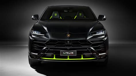 2020 Lamborghini Urus Graphite Capsule: Specs, Price, Features