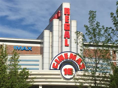 Movie Theater «Regal Cinemas Crocker Park 16 & IMAX», reviews and ...