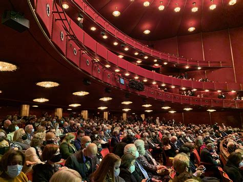 The Washington National Opera returns to the Kennedy Center stage ...