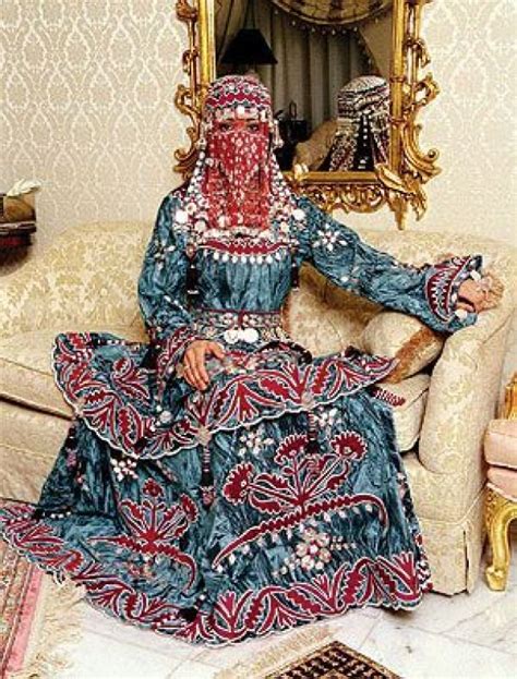 Saudi Arabia wedding dress #saudiarabia #saudi #arabia #google | Novias musulmanas, Boda ...