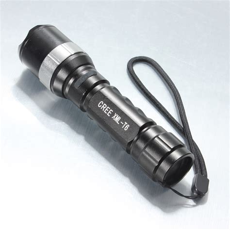 Ultrafire CREE XML T6 1800Lm 12W Rechargeable Zoomable LED Flashlight ...