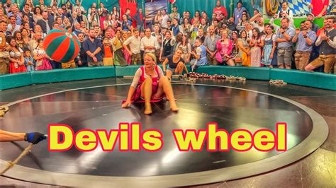 The Best Girl on the Devils Wheel // Teufelsrad Octoberfest Munich 2023 - YouTube