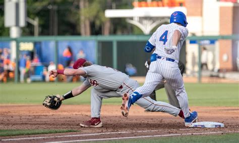 Florida Baseball: Where the Gators rank in five polls for Week 12