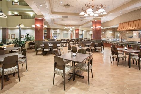 Dining - Downtown Topeka Restaurants - Hotel Topeka at City Center