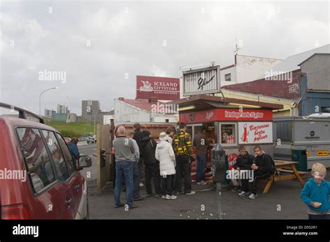 Hot dog stand iceland hi-res stock photography and images - Alamy