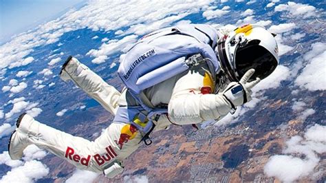 Felix Baumgartner Space Jump 2012: The man who fell to Earth | T3